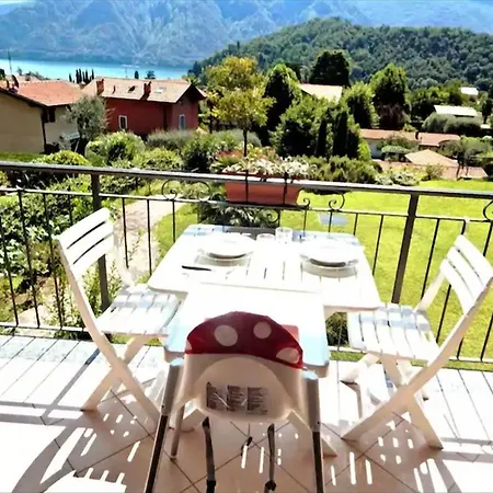 Holiday home Il Guscio Lenno